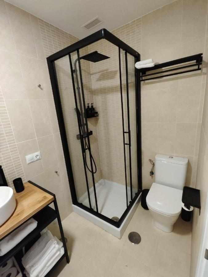 Apartamento Dos Aceras Málaga Exteriör bild